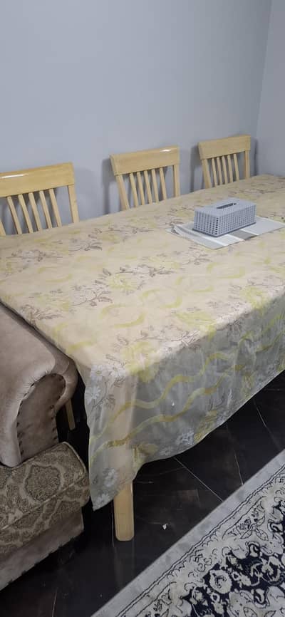 8 person dinnig table