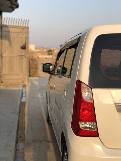 2018 VXL 2,3 piece touch brand new car