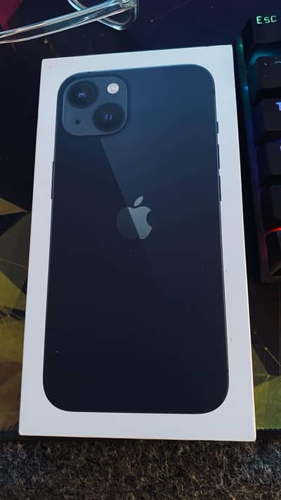 iphone 13 for sale 10/10 jv 128 with warranty