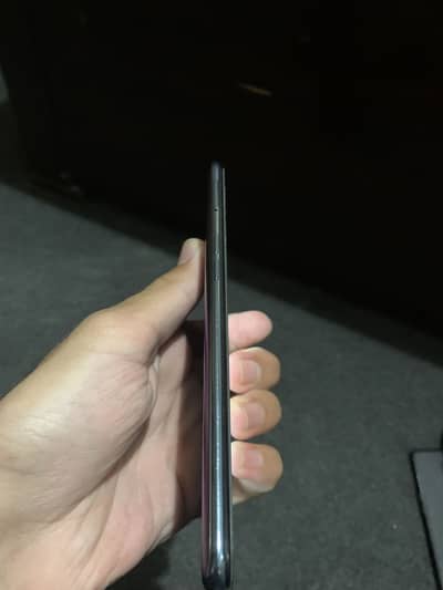 Oppo f-17 pro. PTA approved