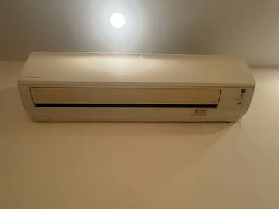Daikin 2.0 Ton Heal and Cool Ac for sale