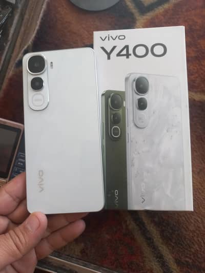 y400 8×8 ram 256 gb rom 10 by 10 with complte box 0316-6503536