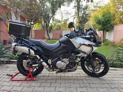 Suzuki V-Strom 1000 (DL1000) 2008 – Fully Loaded Adventure Tourer