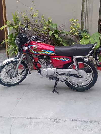 Honda CG 125 2018 model