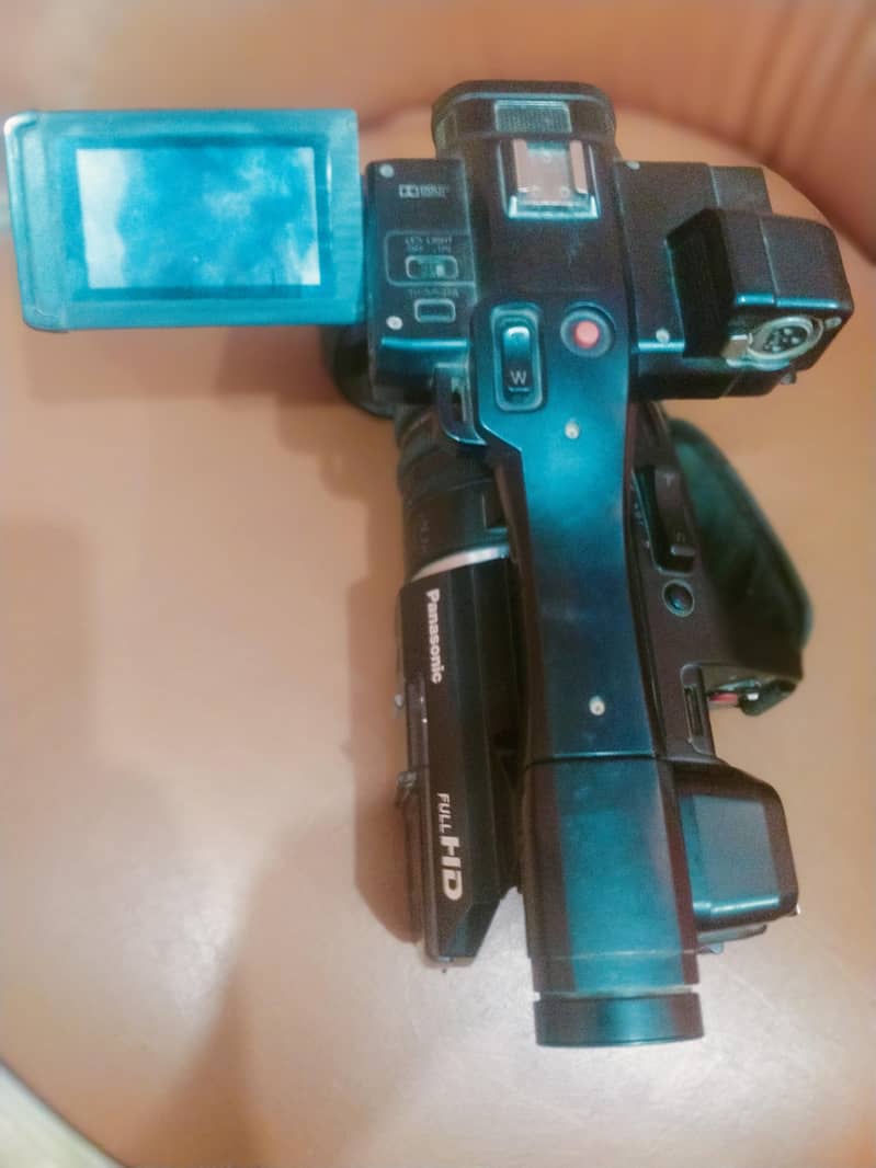 pv 100 3