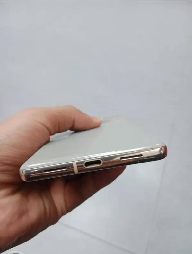 Google Pixel 7 Pro 4