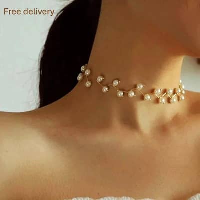 White Pearl Choker Necklace Adjustable Zinc Alloy