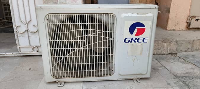 Gree 1 Ton AC