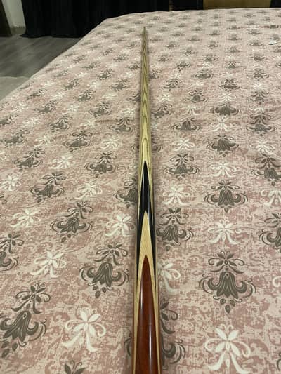 JOHN PARRIS ULTIMATE CUE