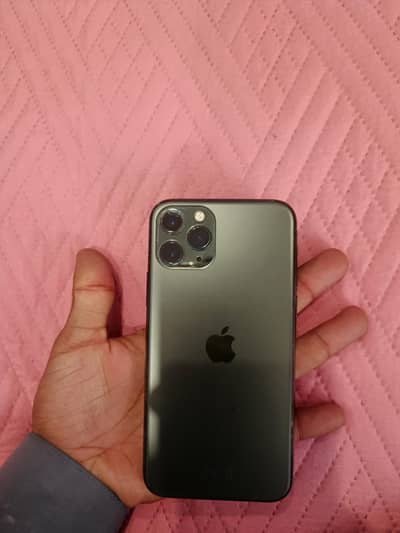 64 gb koi masla nai hai face id ok hai