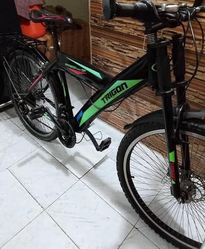 bicycle 26 inch brand new 5 month used call no 03149505437