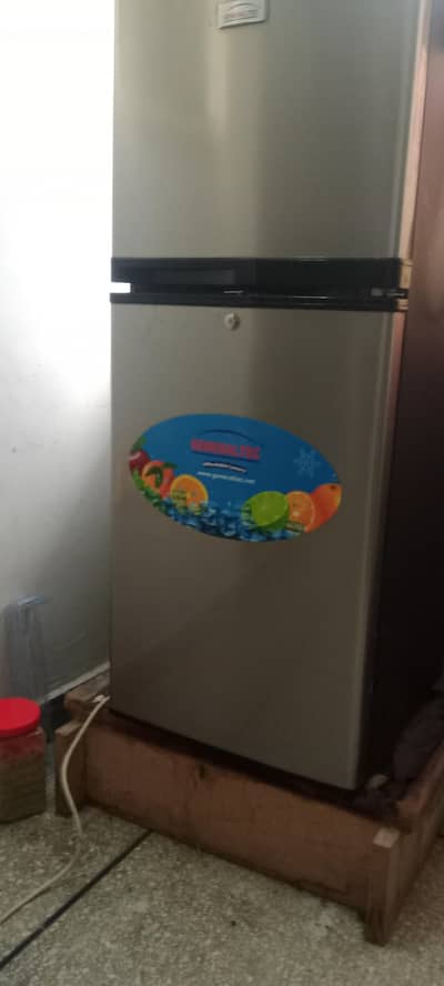 1 x Refrigerator Generltec black and silver good condition
