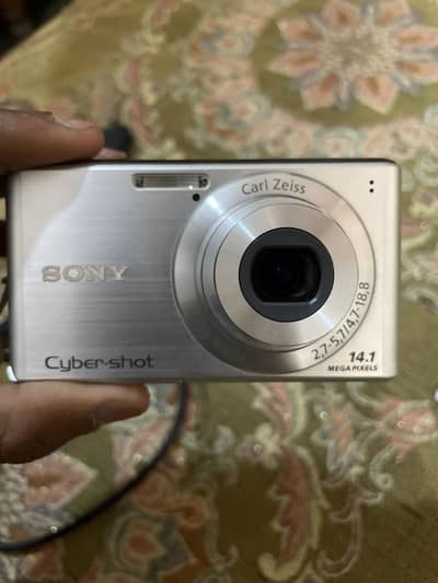 sony cybershot  camra
