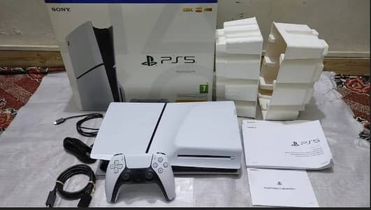 PlayStation 5 (PS5) – 10/10 Condition | Original Controller | High Per