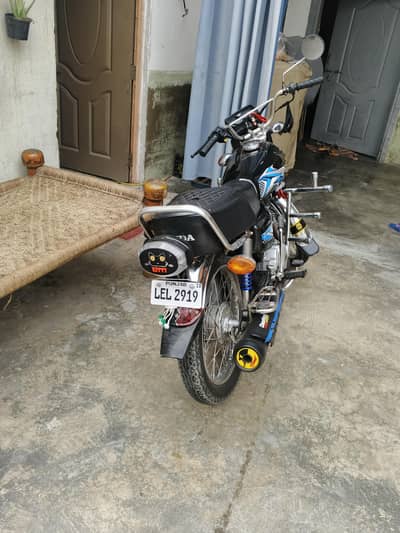 HONDA 125 Lush in Condition sale exchange
