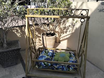 jhola for sale in good condition