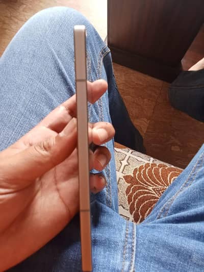 Mobile for sale infinix hot 50 pro 12+6 RAM and 256 memory condition 9