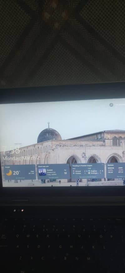 Core i5 laptop 8gb ram 128gb ssd exchange possible