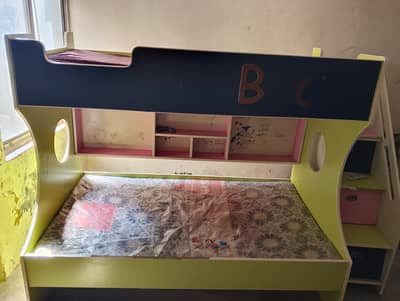 Kid's bunker bed