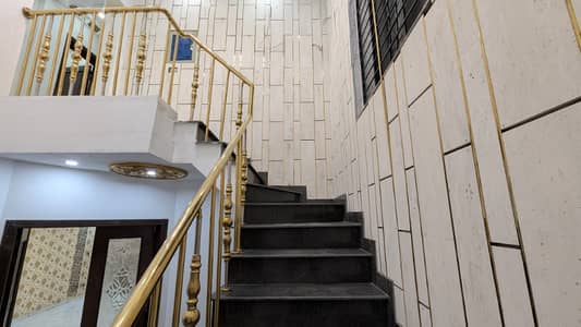 10 Marla Brand New Luxury House for Sale Prime Location in Paragon City, Lahore