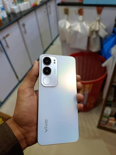 VIVO Y19s PEARL SILVER