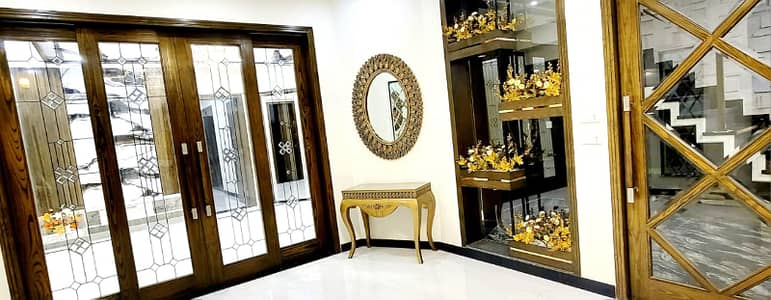 10 Marla Brand New Luxury House For Sale | Prime Location