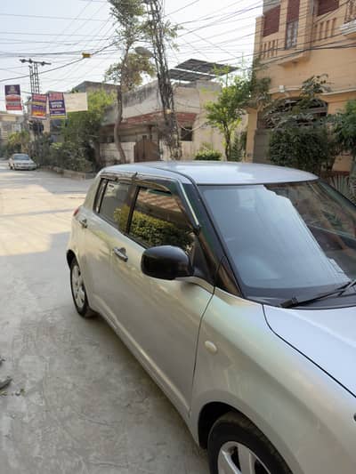 Suzuki swift Dlx