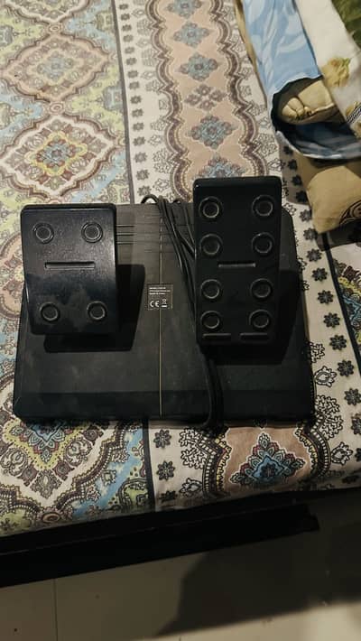 Venom steering wheel can be used in ps4 and ps3