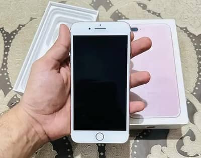 iphone 7 plus 128 GB my WhatsApp number 03 25 022 67 56