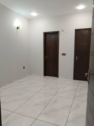 4 BED DD UPPER PORTION FOR SALE IN GULSHAN-E-IQBAL 13 /D