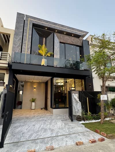One Of Most Luxurios 5 Marla House Available For Rent IN Dha Phase 9 Town
