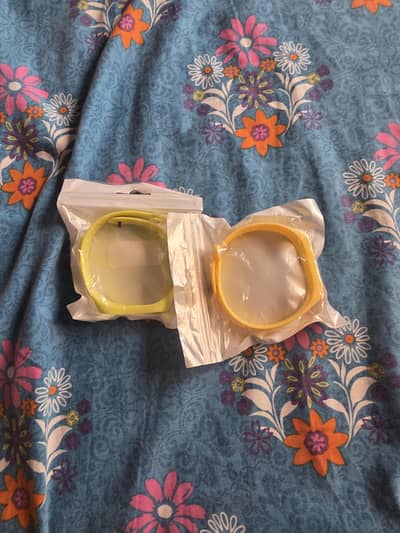 xiomi fitness band (only band)