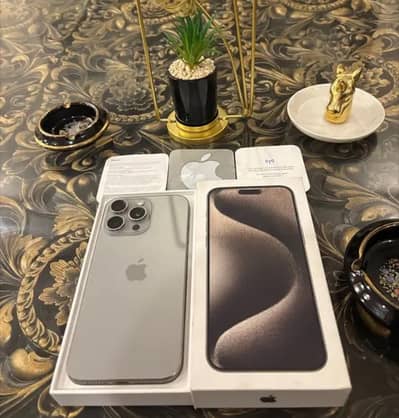 Iphone 15 pro max 256gb 10/10 FU with Box cable