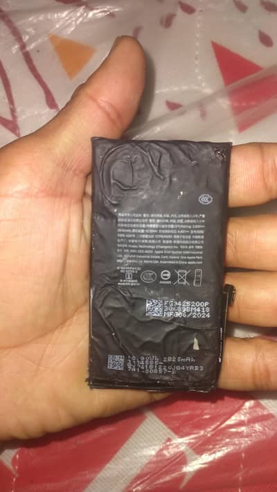 i phone 12 orignal bettry 81 health