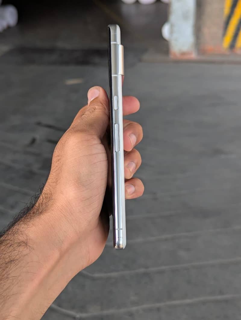 Google pixel 7 pro 6