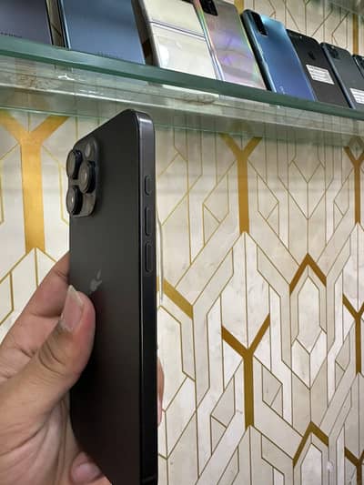 iPhone 16 Pro Max 256GB JV | Excellent Condition