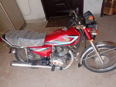 Honda 125 CG 2015 model for sale call on_"03487390292)