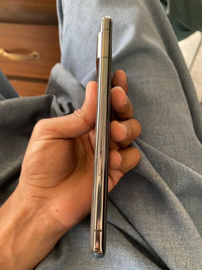 Google pixel 7 pro 4