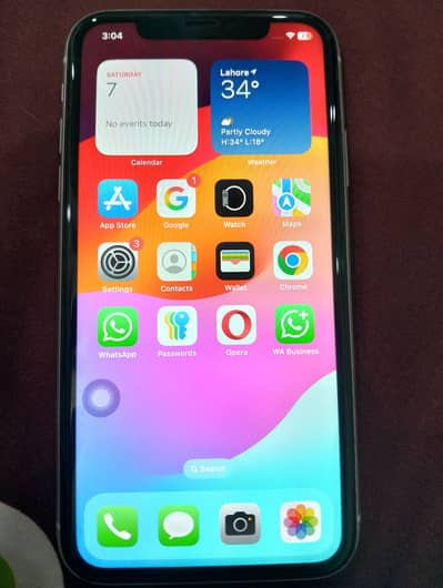 iphone 11 128gb 92% battery 10/10 lush condition home use with charger