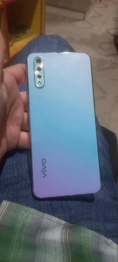 vivo s1