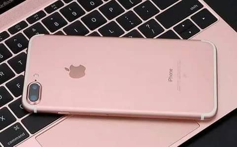 iphone 7 plus 128 GB my WhatsApp number 03 25 022 67 56