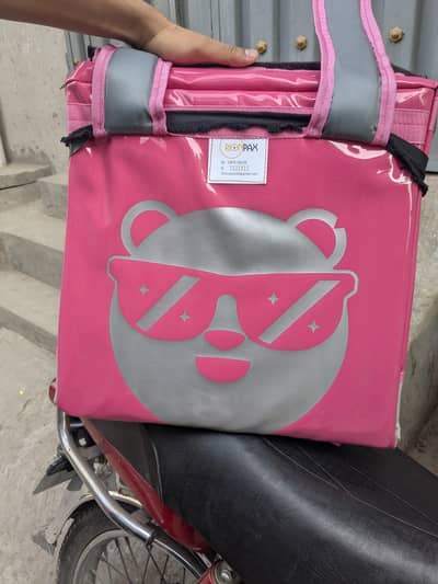 Foodpanda bag for restaurant use