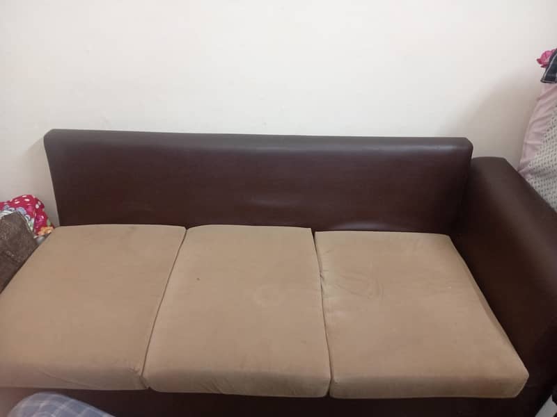 leather sofa 2
