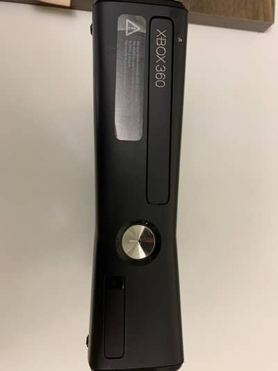 Xbox 360 slim