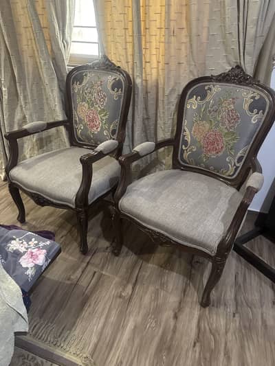 2 wooden chairs for sale