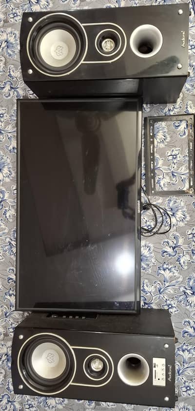 *Samsung 32” LED + Audionic Speakers for Sale*
