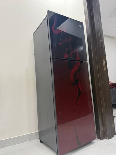 Medium size pel fridge only 1 month used