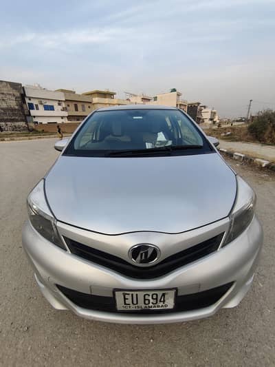 ToyotaVitz 2012 F 1.0