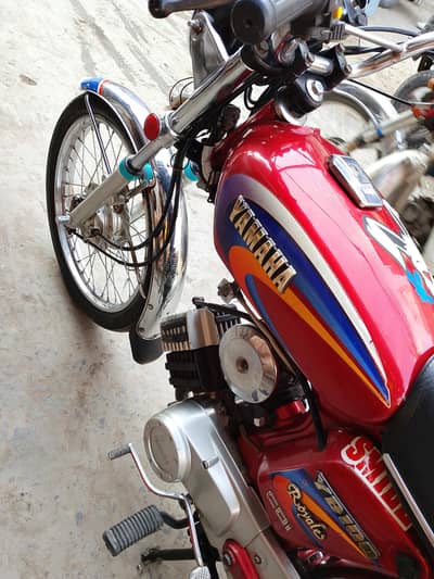 Yamaha bike 2005model