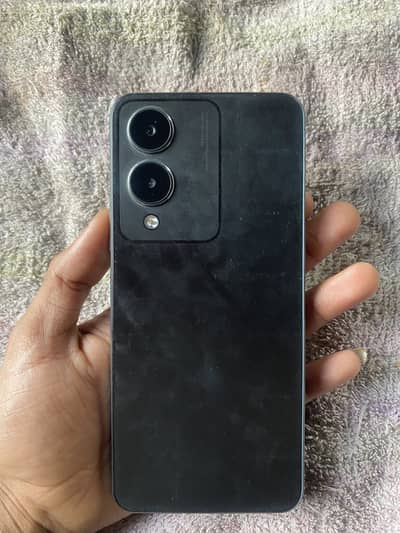Vivo Y17